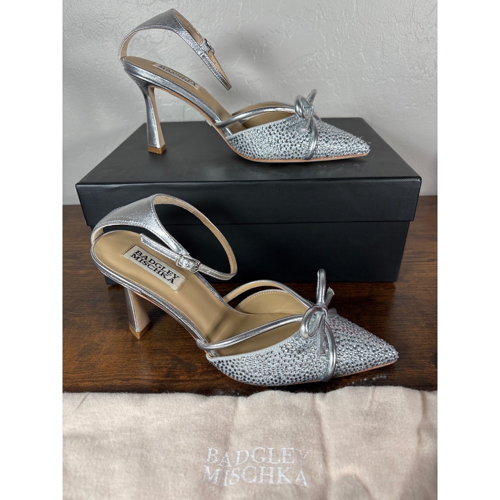 Badgley Mischka Silver Crystal Bow Ann Pointed Toe Stiletto Heels Women's Size 7